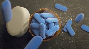 44K views · 258 reactions | “You can make a lot of money getting doctors to prescribe medication to people who don’t need it.” #CrimeoftheCenturyDoc, from Emmy and Academy Award winner Alex Gibney, is a searing indictment of Big Pharma and their responsibility for manufacturing the very crisis they profit from. The two-part HBO original documentary premieres May 10 on HBO Max. | HBO Documentary Films | Facebook