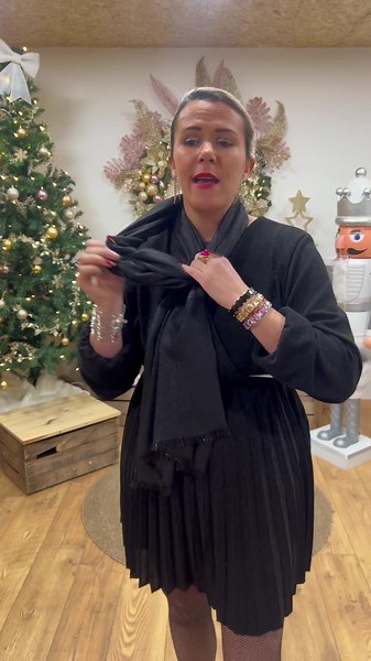 378 reactions · 43 shares | LIVE DE JULIE  六‍SAMEDI 17...