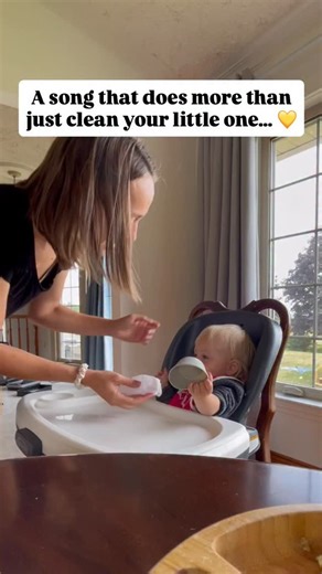 A song that does more than just wash hands 💛 Want more simple ways to turn everyday routines into learning moments? Comment “learn more” to get a sneak peek at what we’re building 👀 Every gentle wipe, shared smile, and little tune is actually helping your baby: • build language and early communication • practice connection and turn-taking • feel more engaged during everyday routines ✨ Your everyday routines are full of hidden learning — even simple moments like handwashing after meals. Try thi