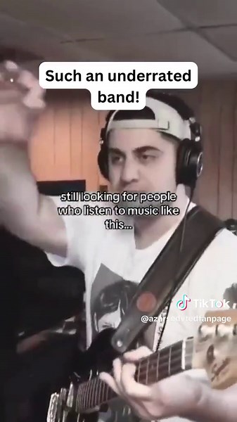 Azar and SEDVTED are proof that math rock is still evolving — both crazy talented 🔥 #mathrock #azar #sedvted #guitarhero #jrock #emoaesthetic #fyp