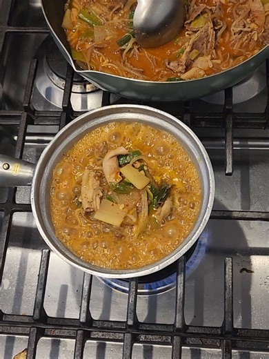 소고기 곱창찌게 #ThisIsEnoughForToday #EnoughForToday #조용한영상 #힐링영상 #혼밥 #집밥 #오늘의식탁 #따뜻한한끼 #소박한식사 #QuietVideo #SlowLife #DailyMoment #CalmCooking #NoTalkin