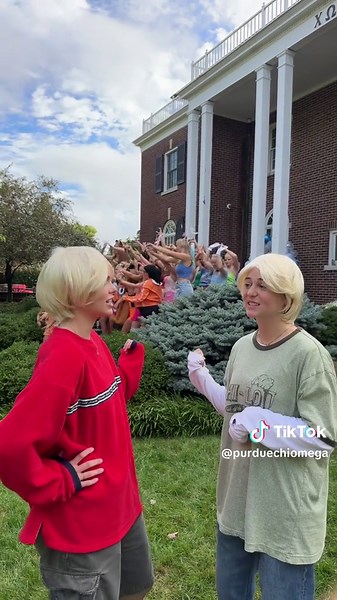Our President and Director of Programming working extra hard on the sidelines‼️💪🏽😆#purduerush #gopanhel #purdue #rushtok #chiomega #mc24 #disney