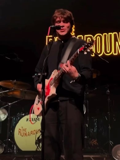 The Runarounds on Instagram: "St. Louis understood the assignment 😮‍🔥 Last night at The Pageant was unreal — and these moments came straight from YOU. Got pics or videos from a Runarounds show? 📲 DM them to us and we’ll share the love right here. #TheRunarounds #RunaroundsLive #StLouisMO #ThePageant #FanCam 🎬: @jaedynb13 @ryleewillard @elise.martino"