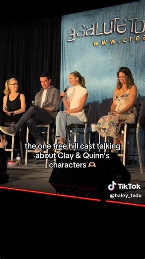 A SALUTE TO ONE TREE HILL // 🎥 Partagée par @haley_tvdu ^^ Le cast parlent des personnages de Quinn & Clay. > #Jo' | Les Frères Scott France