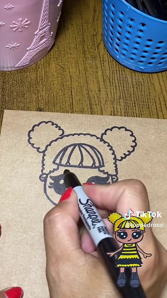 Como Desenhar a Lol Queen Bee: Tutorial Fácil