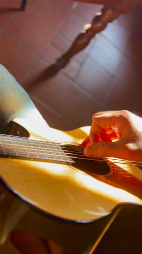 Life is all about perspective and here is my view of my song ‘Sunset Every Time’. The guitar is my signature @liuteriaguarnieri acoustic and you can see and hear how the soundport works! #singersongwriter #acousticguitar #marcuseaton #originalartist #sunshinevibes #followyourjoy | Marcus Eaton