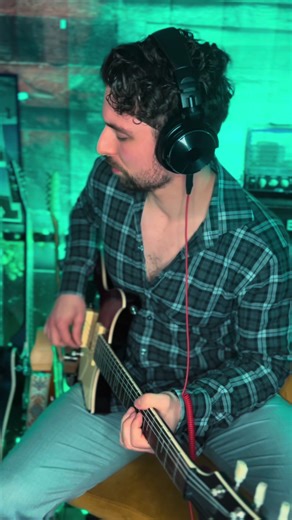 Looking back, maybe some ad-lib runs would’ve spiced it up a bit #bluesy #superstitious #guitarcover #melodic #yamahaguitars