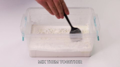 Mix Cornstarch and Water for a Fun Experiment