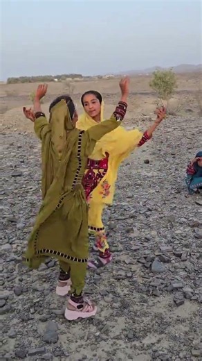 Balochi arosee nach#full trending dance videos