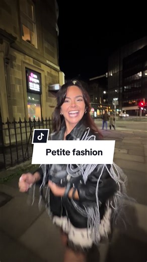Petite Fashion: Styling Outfits for Short Girls