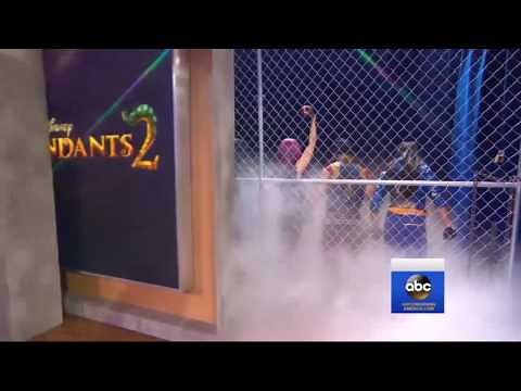 Canción de descendientes 2 en directo