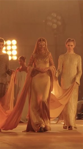 Vogue on Instagram: "Is this Arrakis or #VogueWorld: Hollywood? Tonight, Italian model @BiancaBalti stepped into @Rebecca_Ferguson’s role in the “Dune” series wearing one of costume designer Jacqueline West’s most memorable looks: the hooded dress that Lady Jessica dons for her arrival on the desert planet. Tap the link in bio for a closer look."