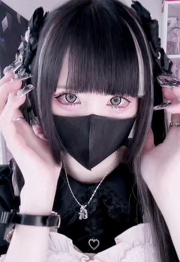 Jirai Kei & Ryousangata: Explore the Japanese Street Styles