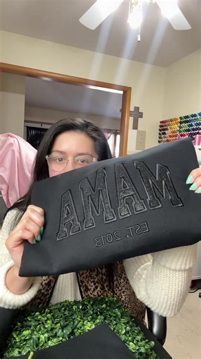 happy monday 🥳🫶🏼 #htv #applique #embroidery #smallbusiness