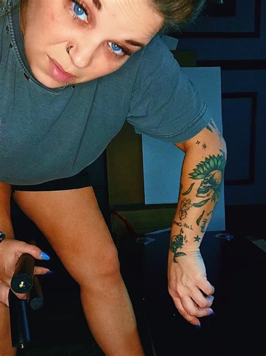 My favorite feature about this coffee table is the hidden storage and the lifting table #pirate1215 #pirate1215🏴‍☠️ #buildwithme #robinhoodandlittlejohn