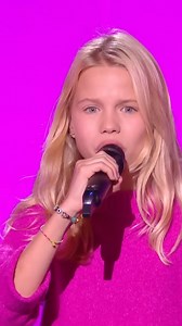 She sings with so much emotion 😍 #TheVoice #BlindAuditions | The Voice Global