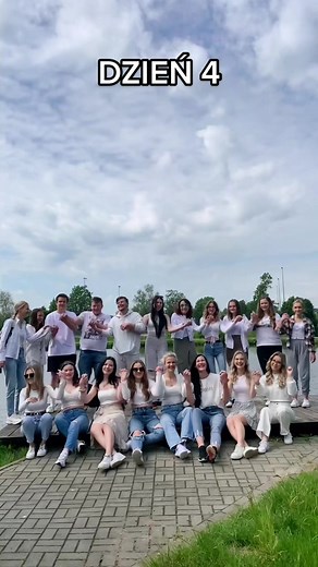 One day one color z klasą🤪 ib: @Ola PS #foryoupage