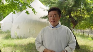 Instant houses?! 🏠 Providing shelter for people displaced during evacuations and natural disasters is a major challenge, but Kitagawa Keisuke's invention may offer comfort and security in these stressful situations. His amazing Instant House defies architectural conventions: the temporary house can be set up in just a couple hours (!), provides safe, insulated housing for those in need and can last up to 10 years. The indoor version is even quicker, taking about 15 minutes to set up!🤝❤️ Find o