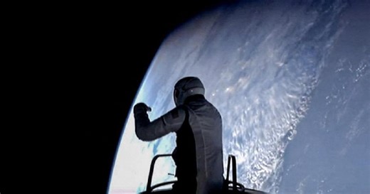 SpaceX makes history with first spacewalks by private citizens