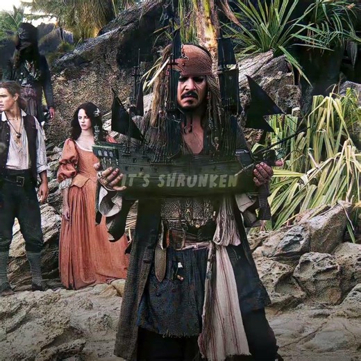 "The legendary ship rises again" Pirates Of The Caribbean #shorts #edit