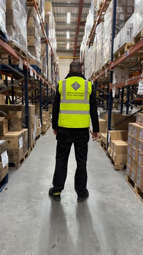 Hugh Grant - eat your heart out! 🕺Dance moves fuelled by our new Christmas coffees! 😍☕🎅 | Java Republic