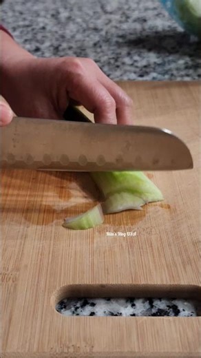 Slicing celery #slicing #celery