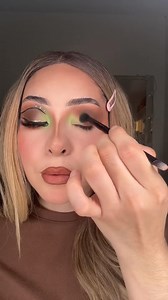 21K views · 215 reactions | 癩 tutorial de maquillaje Palette Prolux Cosmetics Eyeliner PX Look Cosmetics #makeup #makeuptutorial #makeupartist | Makeup elii | Facebook