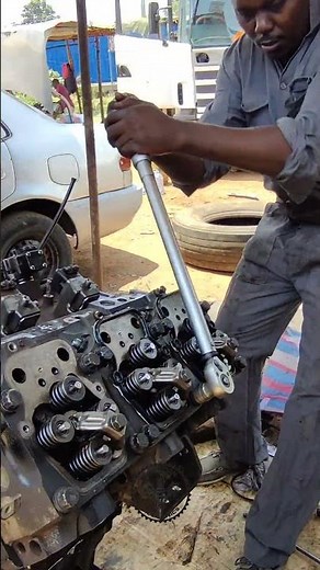 Is this the correct way to use a torque wrench?