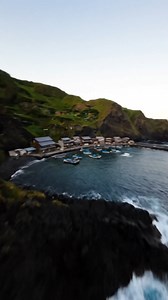 🚨 JAPAN SEISMIC ALERT 🚨 Japan has recorded 572 earthquakes in the past 24 hours, with seismic activity reaching magnitude 5.1. 24 hour breakdown: • 1 earthquake above magnitude 5 • 8 earthquakes between magnitude 4 and 5 • 24 earthquakes between magnitude 3 and 4 • 108 earthquakes between magnitude 2 and 3 The volume and persistence of this activity indicate heightened tectonic movement across active fault zones. Japan sits at the intersection of multiple major plates, making sustained cluster