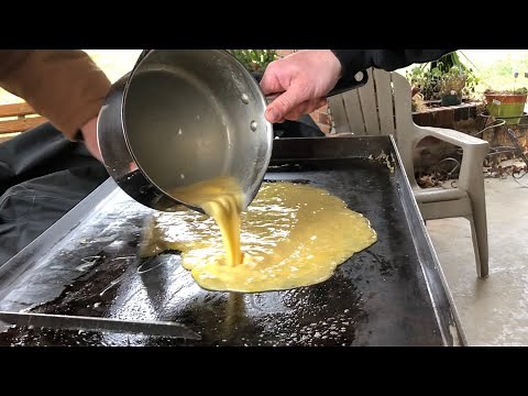 Cooking breakfast eggs on my Blackstone Griddle