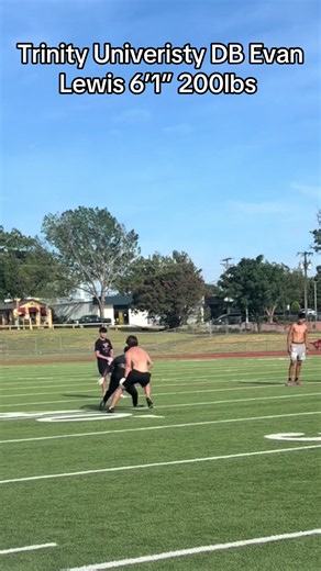 Smooth! @evanlewis_7 This guy is one of the best athletes we’ve worked with. Started with him going into his junior year. Played on our 7v7 teams and back to back first team all district seasons at Hillcrest. One of the strongest DBs I’ve seen. Receivers gotta deal with em! #DUBWAY #DevelopedDifferent #DBTraining