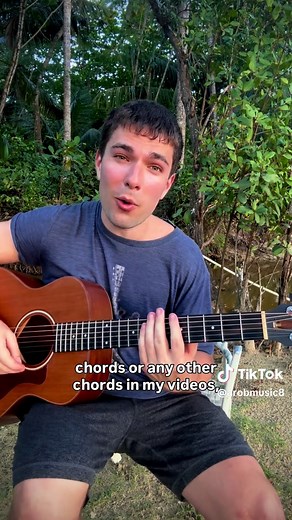 How to Transition From D to B Minor on Guitar