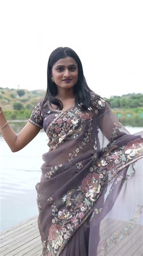 Meet Chaitali Shamkant Bagul, a model and business analyst who loves sports and cooking.