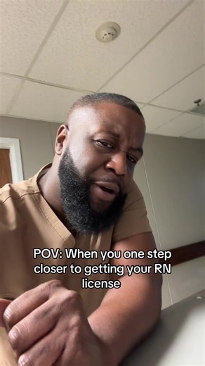 Pathway to RN: Encouraging LPNs to Advance Their Careers