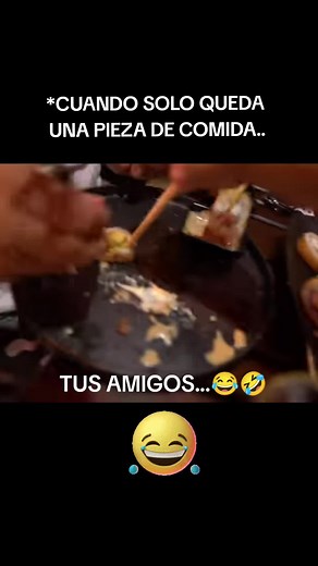 Cuando solo queda una pieza de comida🤣😂#kingleon #basichouse #humor #lilaelchef