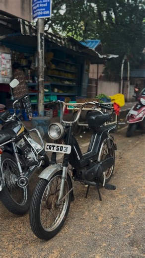Jai Dev on Instagram: "D Boss words about the legendary Kinetic Luna🥹🫶🏻🥰 @darshanthoogudeepashrinivas . . . . . . . . . . . . . . . . #2stroke #2strokelovers_id #2strokesyndicate #moped #mopedlife #dboss #dcompany #dbossfc #luna #2strokes4life"