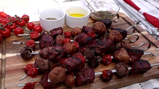 Grilled sirloin kebabs with garlic rosemary butter: Get the recipe!