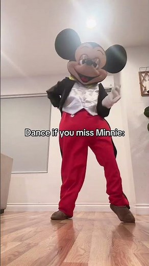 MICKEY dances for MINNIE 😭 #memes #funny