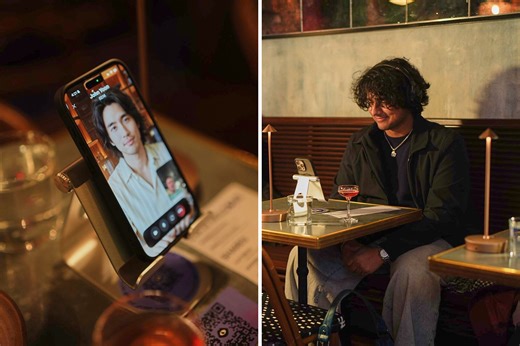 There's now a café where you go on dates with AI