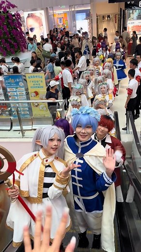 Frieren & Himmel😊 Credit:CNmomo.m #frieren #frierenbeyondjourneysend #himmel #cos #cosplay #cosplayer #cosplaygirl #cos #cosplay #cosplayer #cosplaygirl | Cosskyoffcial