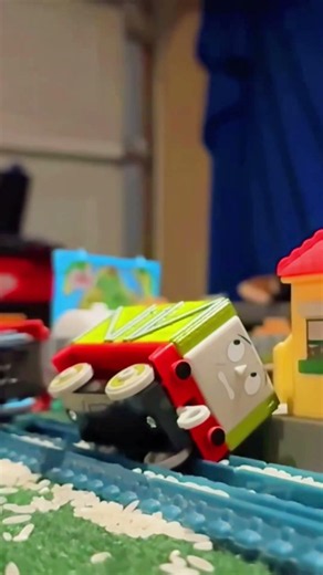 ACCIDENTS HAPPEN 😨 #funny #thomasthetankengine #train #islandofsodor #thomasandfriends