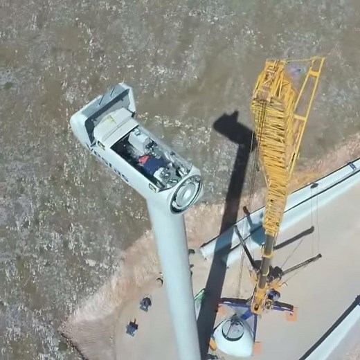 LIEBHERR LTM 1750-9.1 - 9-axle mobile crane with lifting capacity up to 800 tons