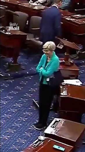 Elizabeth Warren falls on the Senate floor