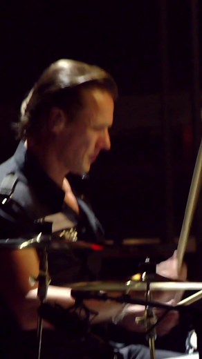 U2 perform One, the third single from their 1991 album Achtung Baby, live in Chicago for the 2005 Vertigo Tour. #U2 #LiveMusic #AchtungBaby #Rock