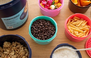 密閉性抜群の保存容器で暮らし上手に。タッパーウェア特集 | 人気のデコレーター、冷水筒などをご紹介。 / FavoriteStyle 楽天市場店