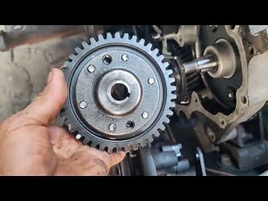 ISUZU 4JB1 Engine fuel pump timing marks.​