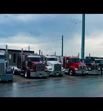 Semi truck parade with loud Jake brakes and train horns(Full Video)