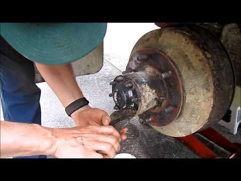 F-600 Heavy Duty Budd Lug Nut removal