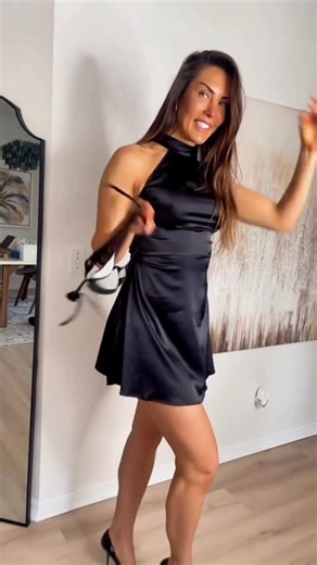 Fernanda on Instagram: "When in doubt, add more sparkle ✨ I just posted something wild on @itsyourfernanda"