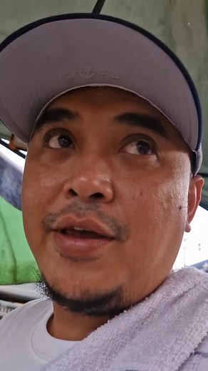 4.9K views · 40 reactions | Derederetso na multi tasking na ulit.. best seller pa din ang fried noodles at homemade siomai. #nightmarket #ibaanbatangas #kusineronggutom #highlight #reels2025 #shortsvideosvideos | kusinerong gutom | Facebook